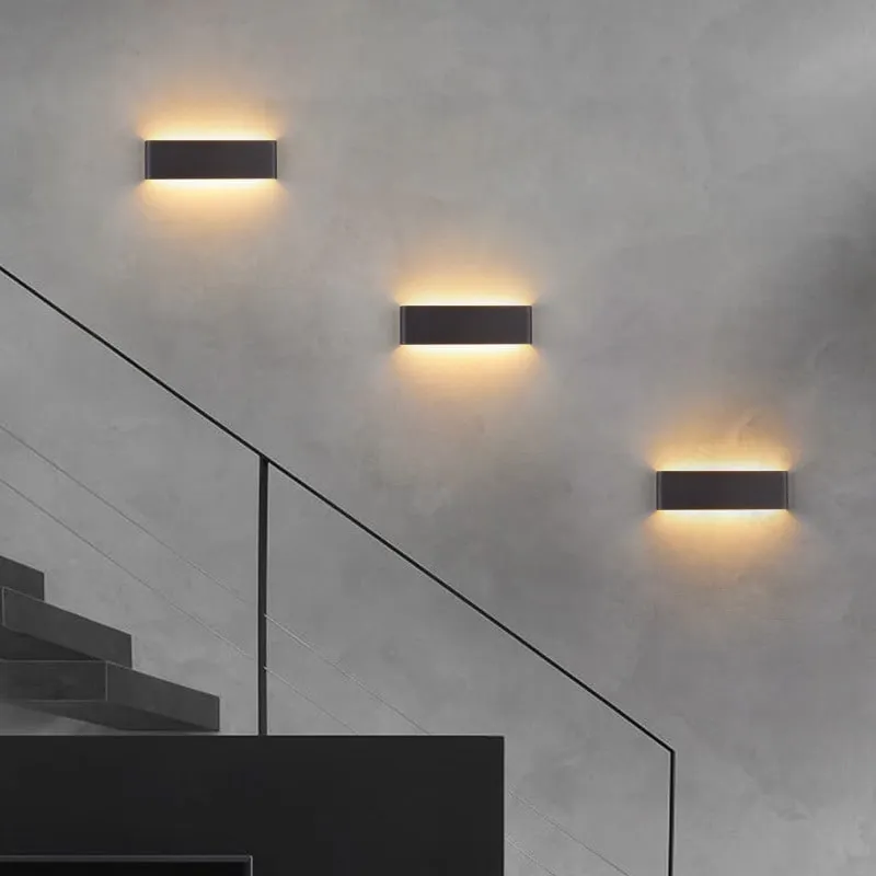 Black Stripline Up / Down Dimmable Wall Lamp