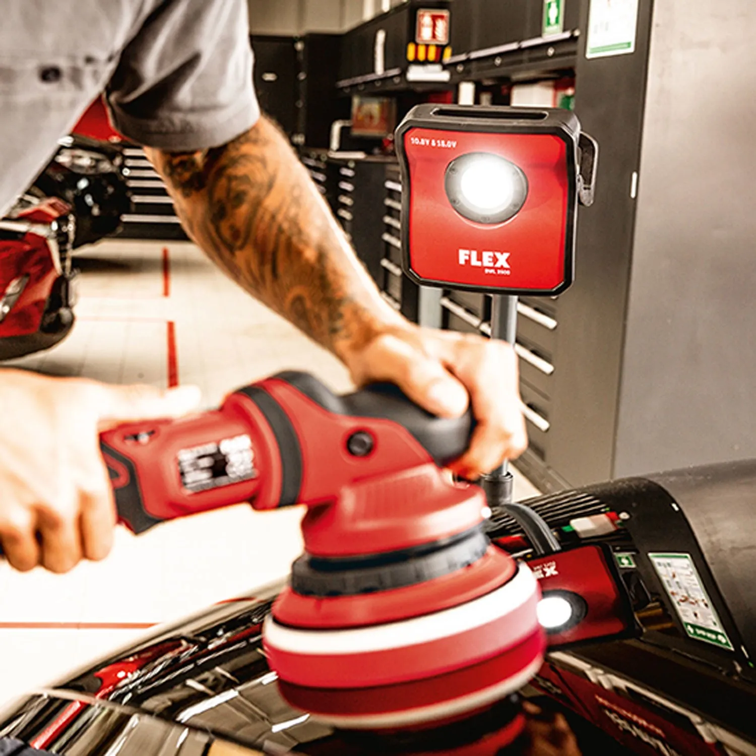 FLEX LED TrueView Detailing Light