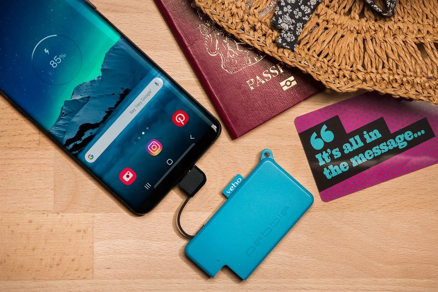 Veho Pebble Pokket 1000mAh micro size keyring Power Bank