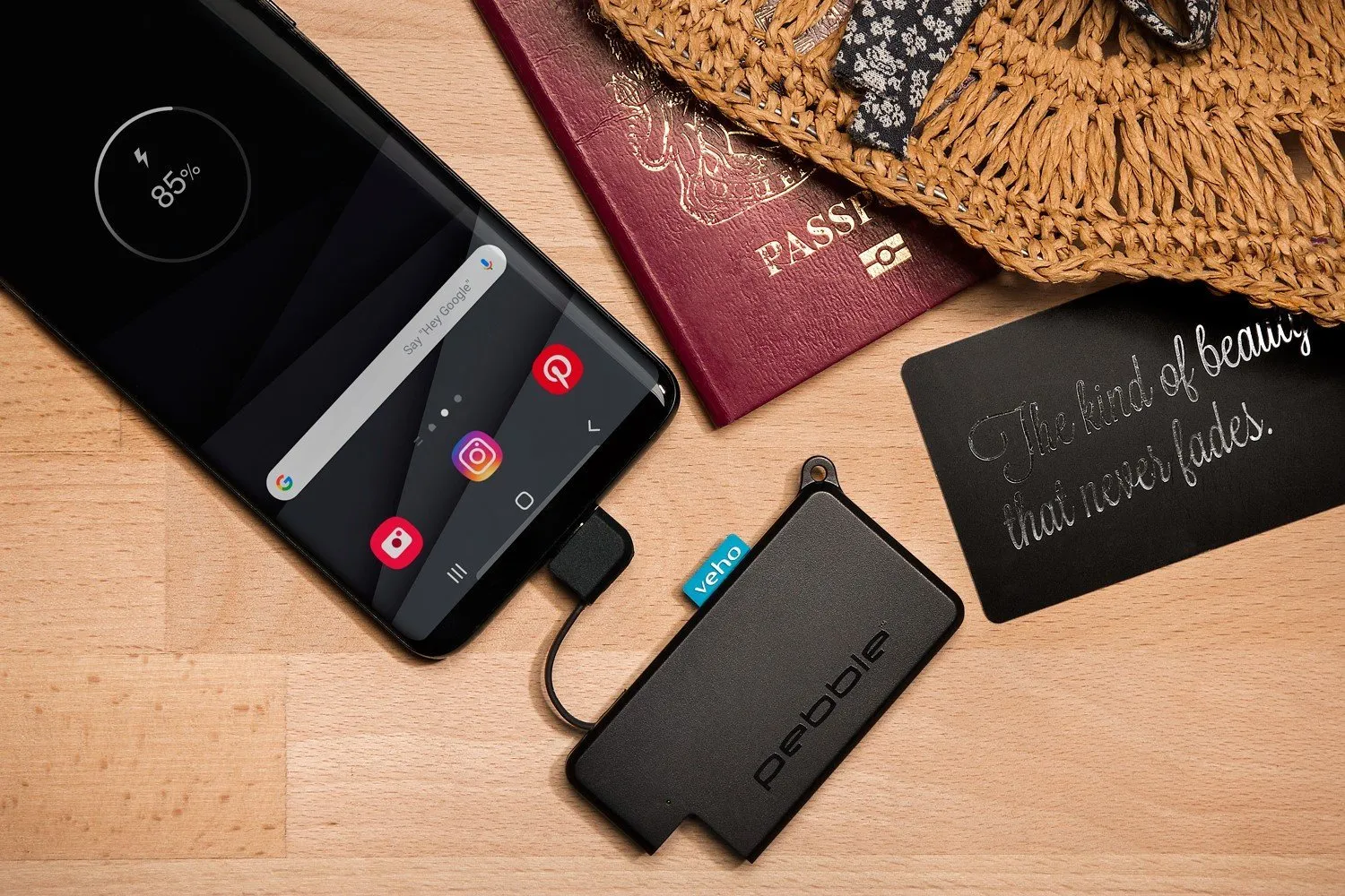 Veho Pebble Pokket 1000mAh micro size keyring Power Bank